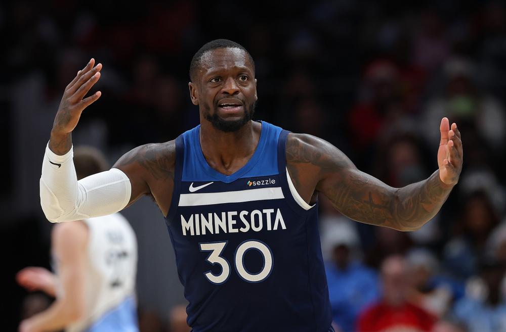 同时与队友 同时与队友