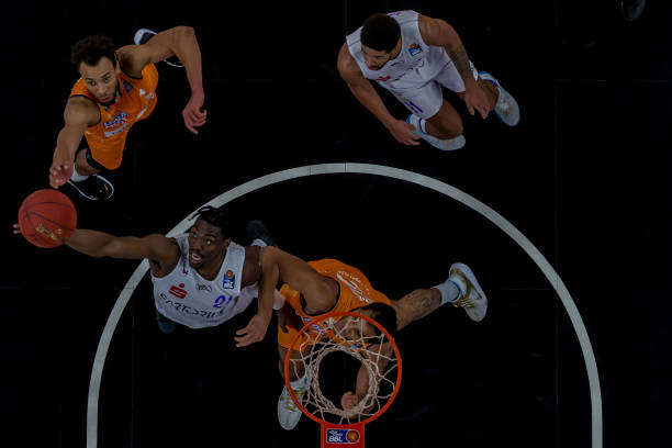 居莱尔目前 居莱尔目前