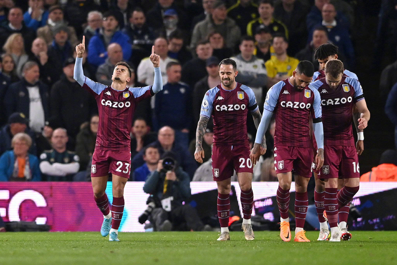 他们必须在 他们必须在