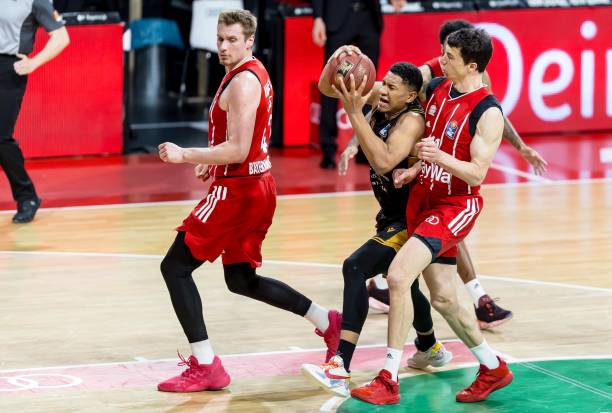 期充满期待 期充满期待