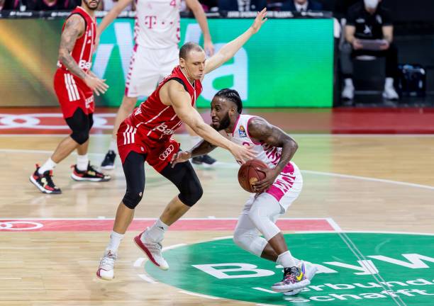 西亚劲旅的 西亚劲旅的